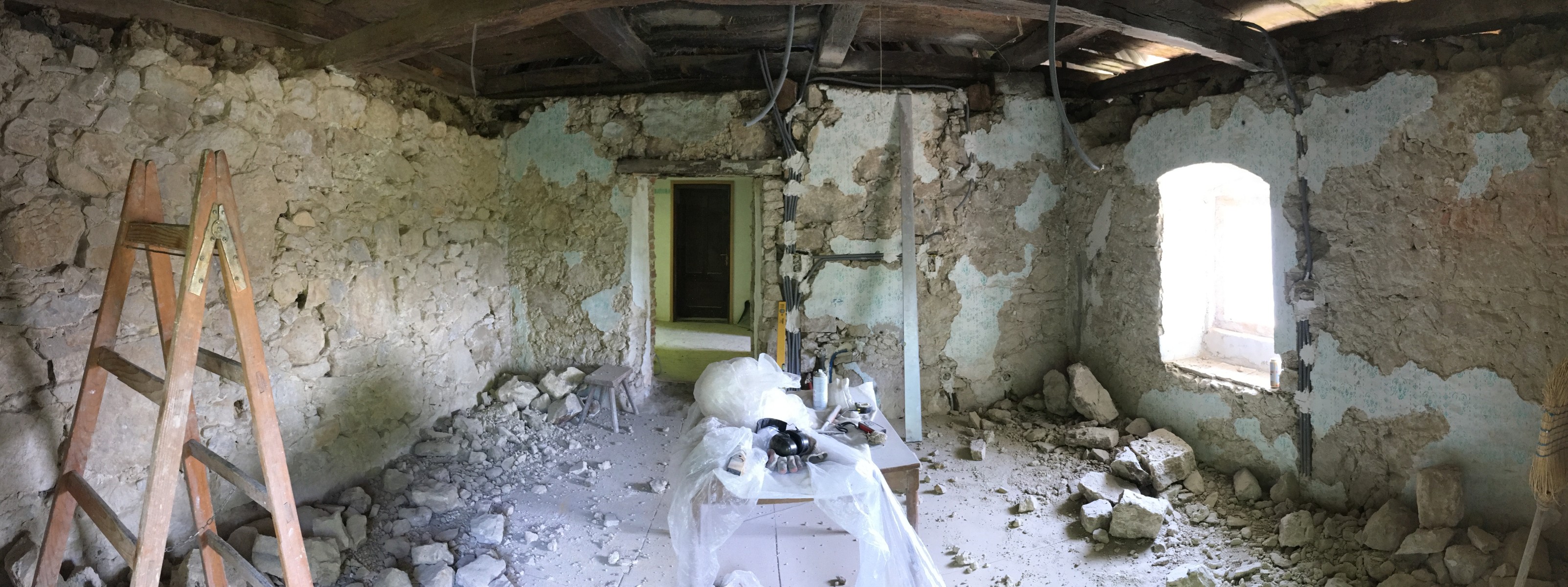 Prenova stare kamnite hiše 2